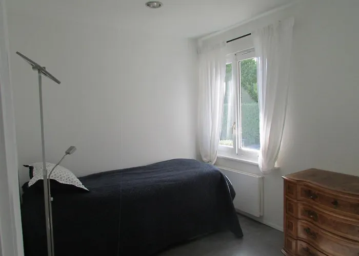 Vakantiehuis Casa Via Saleggi 10 *