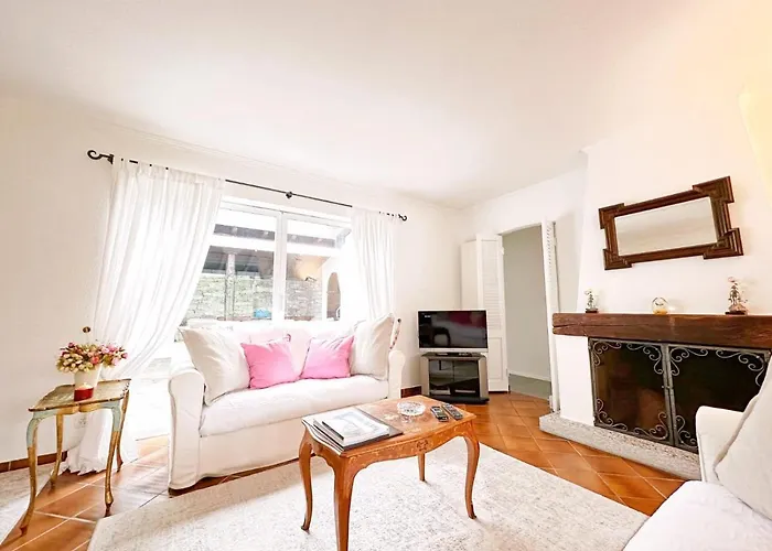 Casa Via Saleggi 10 펜션