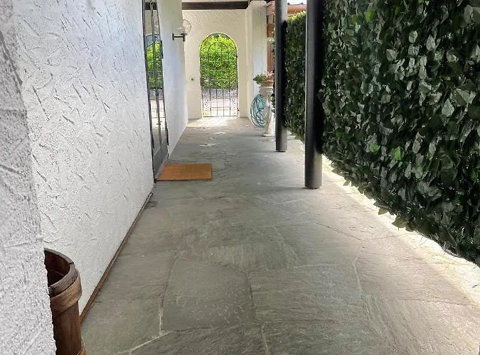 Casa Via Saleggi 10 בית נופש *